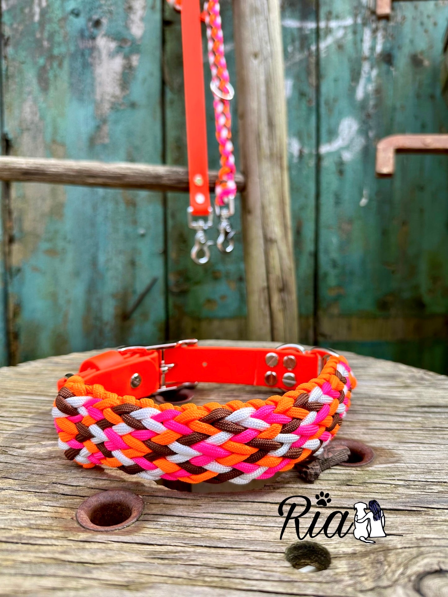 Paracord Halsband Ria