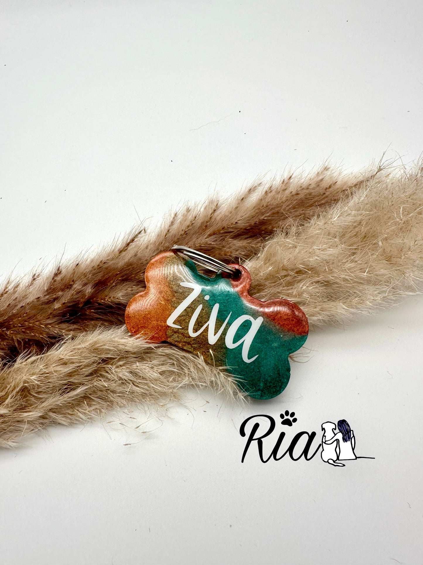 Hundemarken aus Resin "Knochenform"